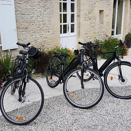 Nocleg ze śniadaniem D'hotes Liz'a Saint-Côme-de-Fresné