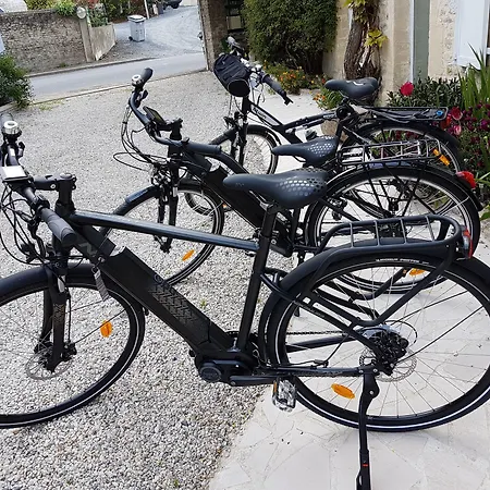 D'hotes Liz'a Nocleg ze śniadaniem Saint-Côme-de-Fresné